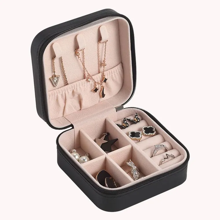 Black SQ Travel Jewelry Case