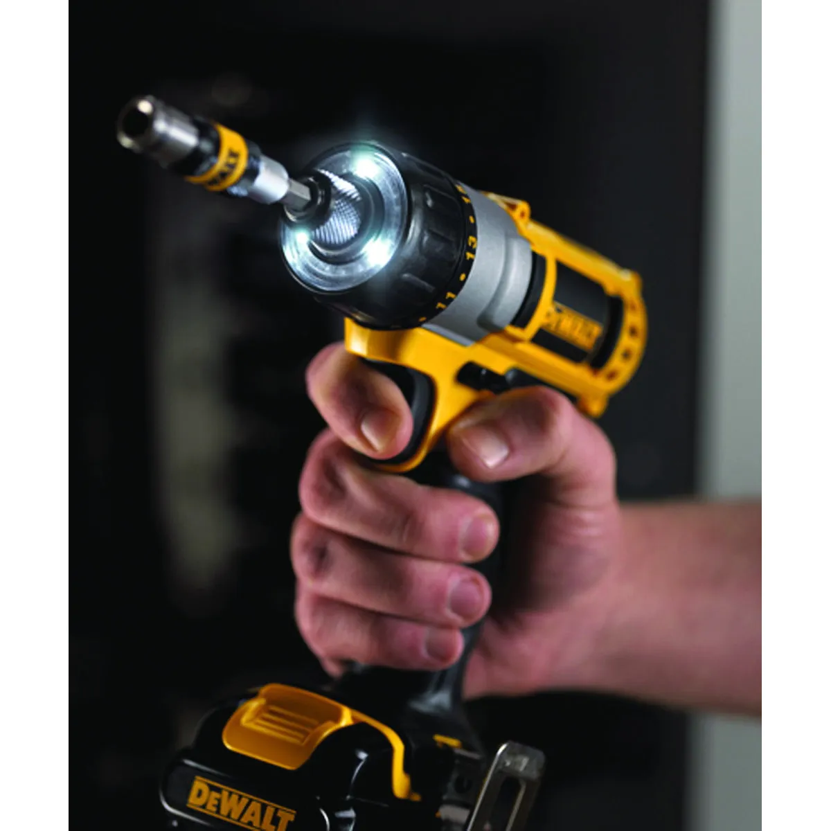 DeWALT DCF610S2 Screwdriver Kit, Battery Included, 12 V, 1.3 Ah, 1/4 in Chuck, Hex Chuck