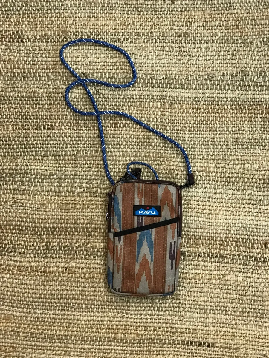 'Kavu' Essential Case - Tumbleweed Ikat