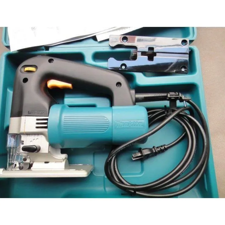 Makita 4304 Jigsaw with Carrying Case 600W