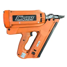 Paslode Impulse Nailer w/Battery, Charger & Hard Case (404466)